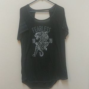 T shirt with open back